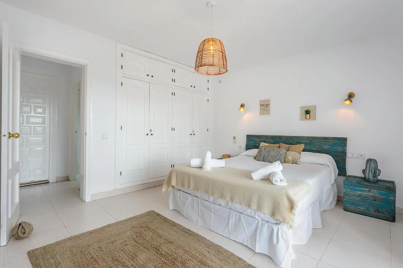 Casa San Martin Villa Can Furnet 0*,